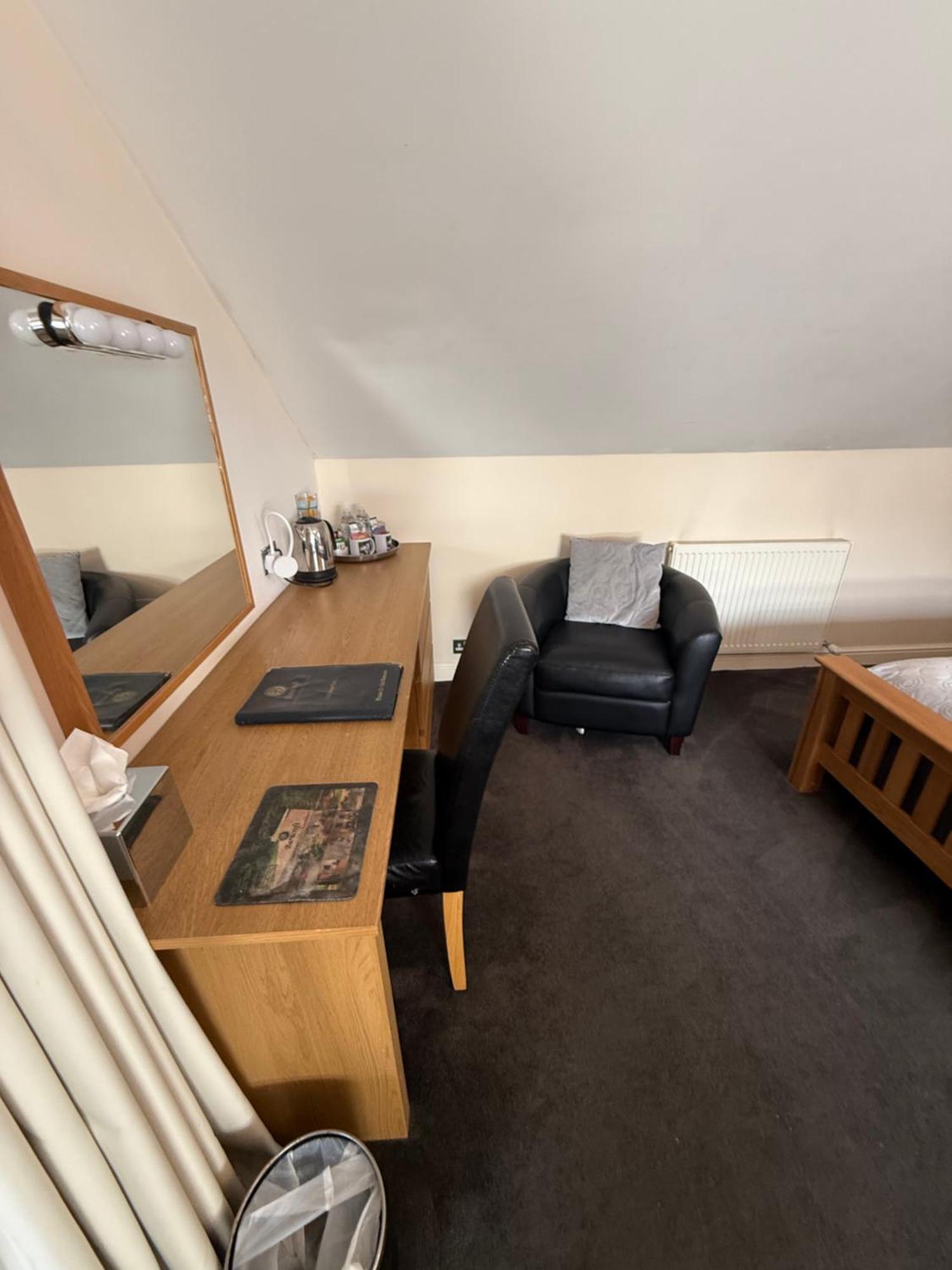 Barncroft Luxury Bed & Breakfast Bed & Breakfast 3*