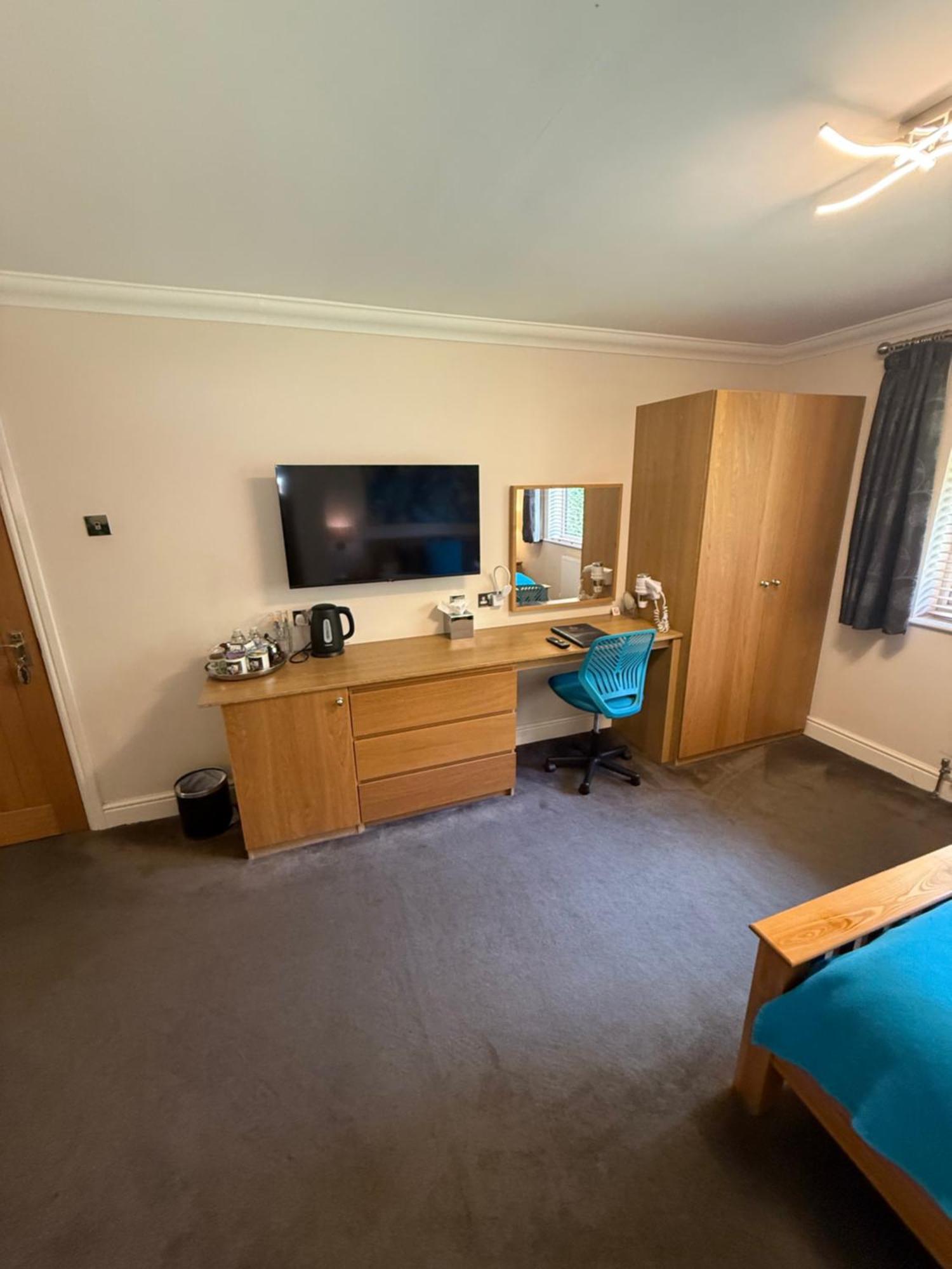 Barncroft Luxury Bed & Breakfast 3*