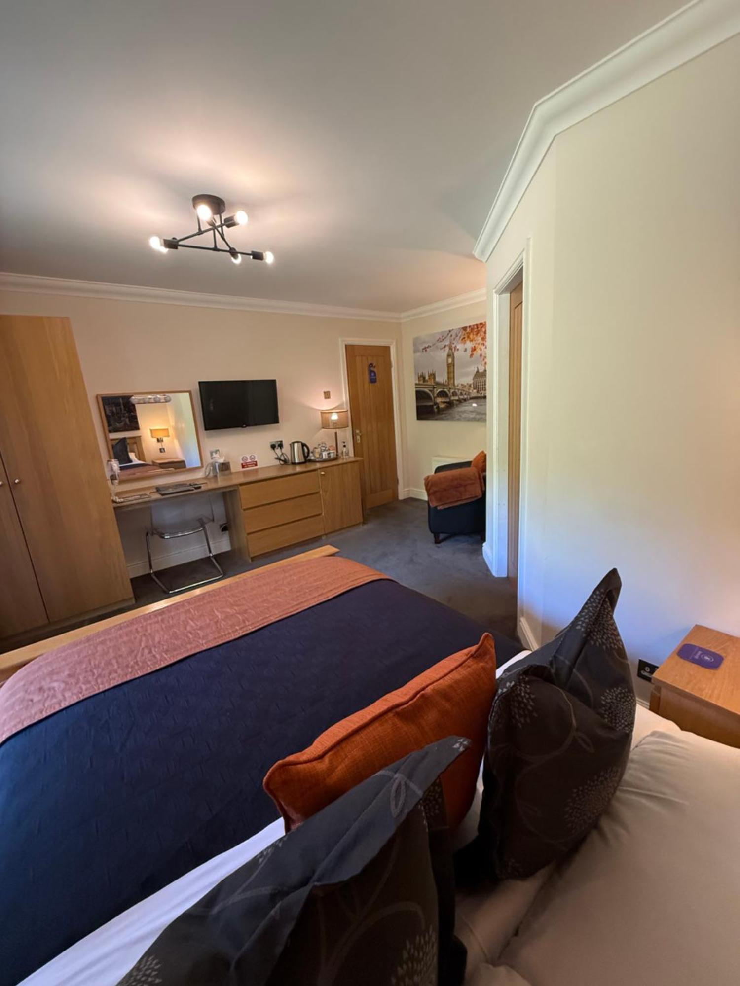 Barncroft Luxury Bed & Breakfast 3* Solihull