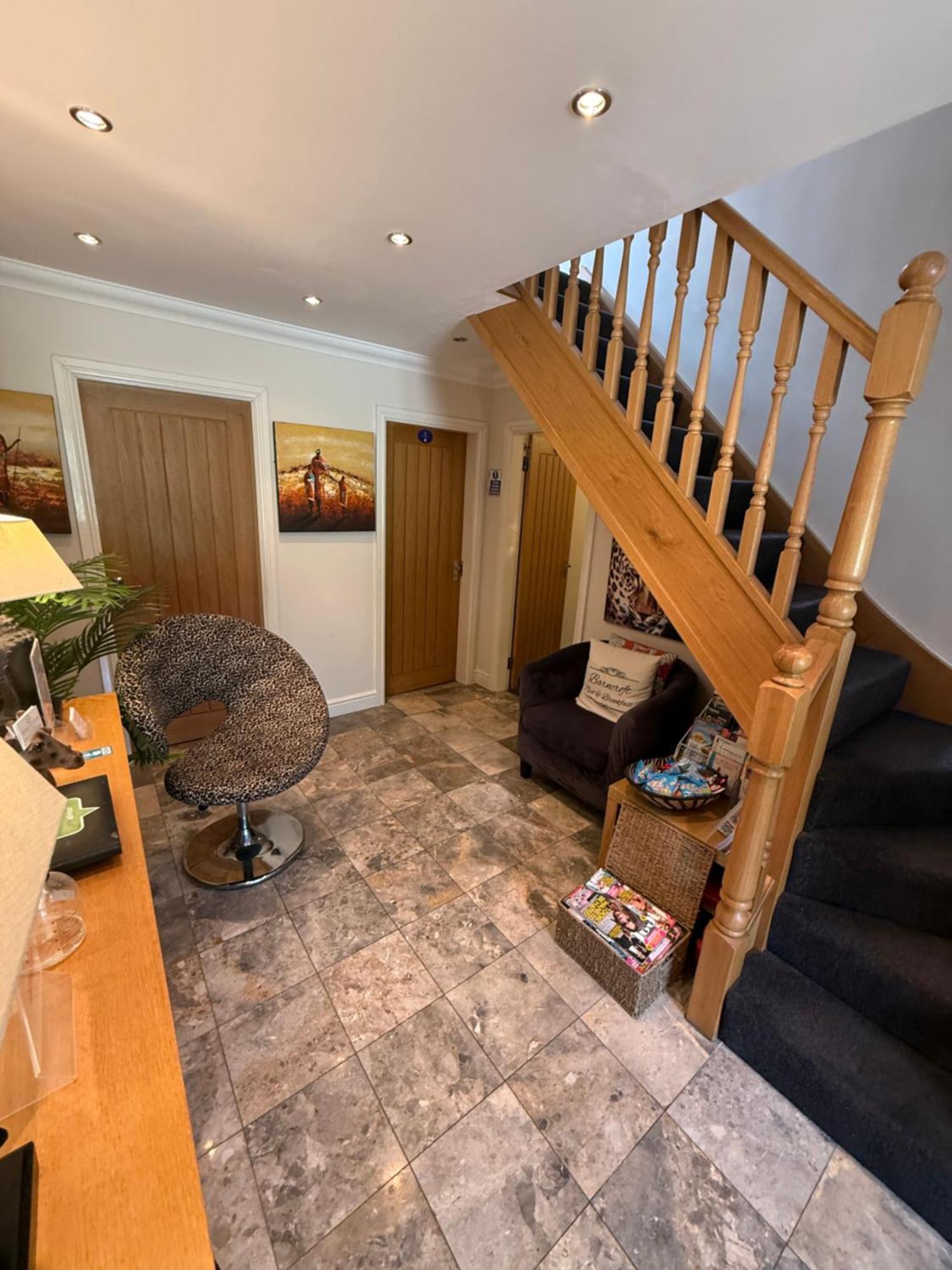 Barncroft Luxury Bed & Breakfast 3*