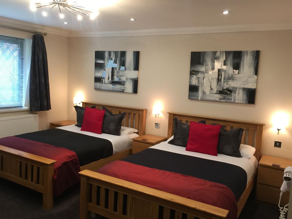 Barncroft Luxury Bed & Breakfast 3*